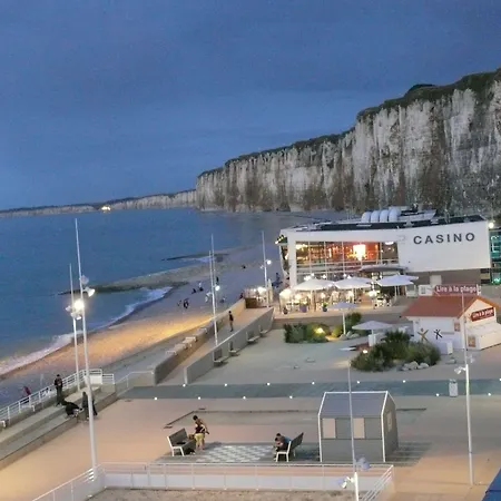 Du Casino מלון סן-ולרי-אן-קו