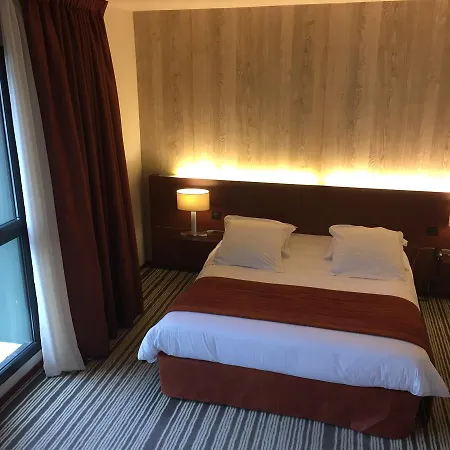 Hotel Du Casino 3*