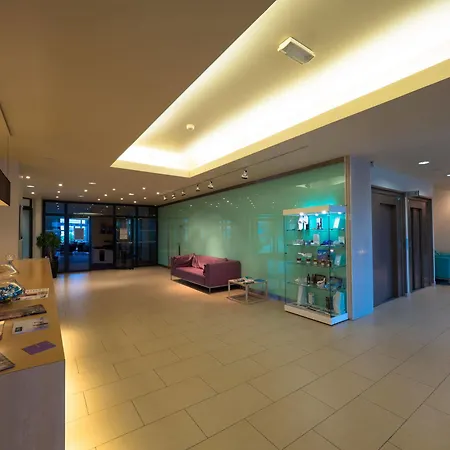 Du Casino Hotell 3*